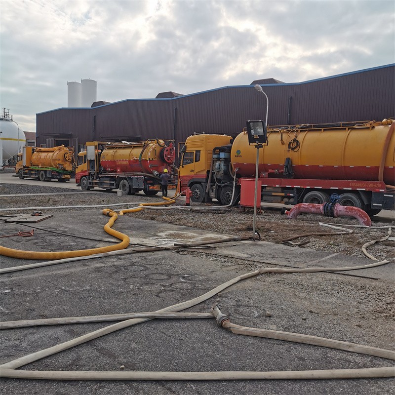 利川污水池清理