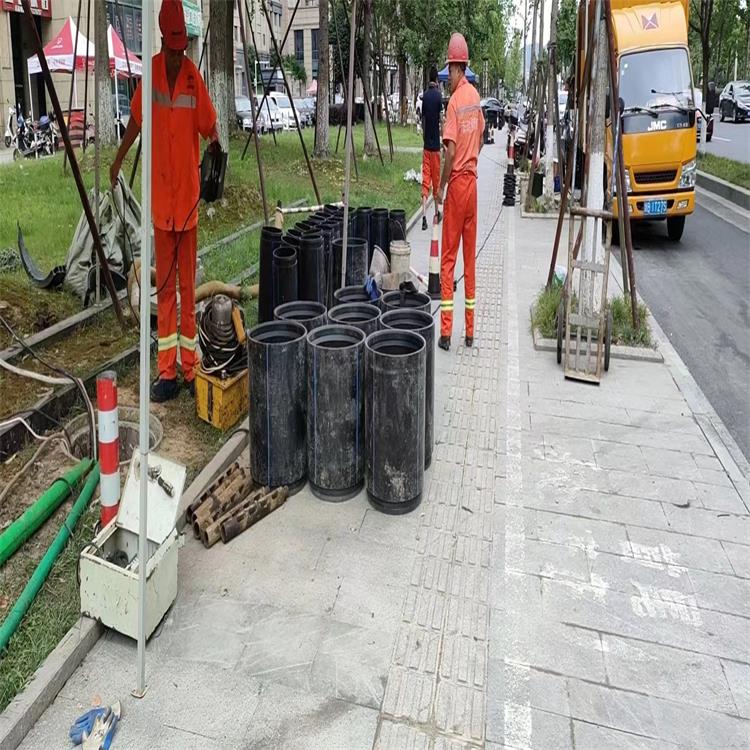 利川管道短管置换修复